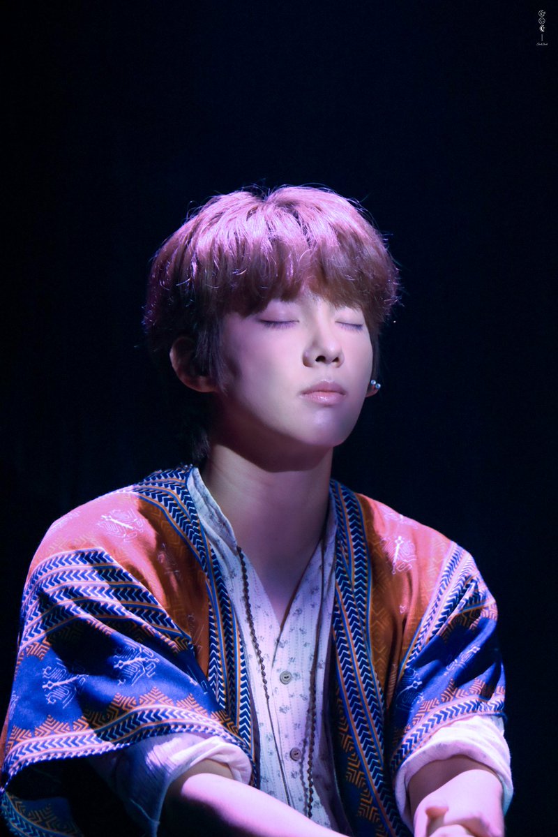슬슬🌌 tweet media