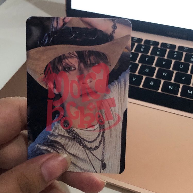 mokapocket's tweet photo. 🍓 WTS - NCT DREAM BEAT IT UP 

🍥 Mark photocard - 35K 
🍥 Album only - 30K 

📍 Bekasi 
❌ adm shopee https://t.co/caNjKoQUiV