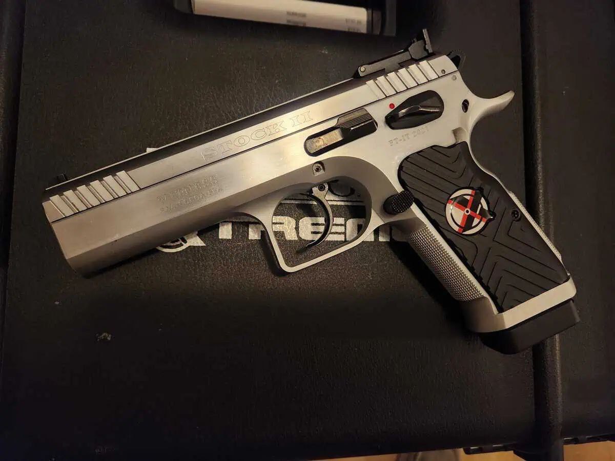 TacticalShit's tweet photo. Tanfoglio Witness Stock II 10mm, Xtreme Extras — Archive note.

 Complete case set with manuals, keys, and included accessories. Documentation date: Thursday, May 28, 2026. https://t.co/zQce4ldLvk