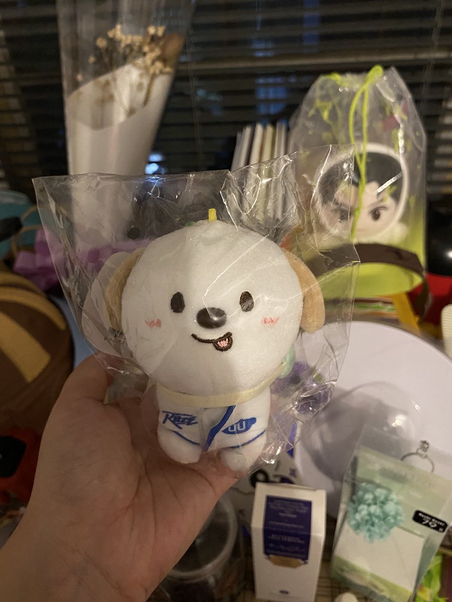 taranradt's tweet photo. 🐶 little riize 10cm doll keyring มยองรงงี่ มือ 2 ป้ายตัด ถุงครบ แกะออกมาข้างนอกแค่ 1 ครั้ง 🐶
🏷️ 990 บาทรวมส่ง ems
kw ม่อง มยองรงงี่ เบสบอล แอนตัน 
#ตลาดนัดriize https://t.co/VlCUgSTlMB