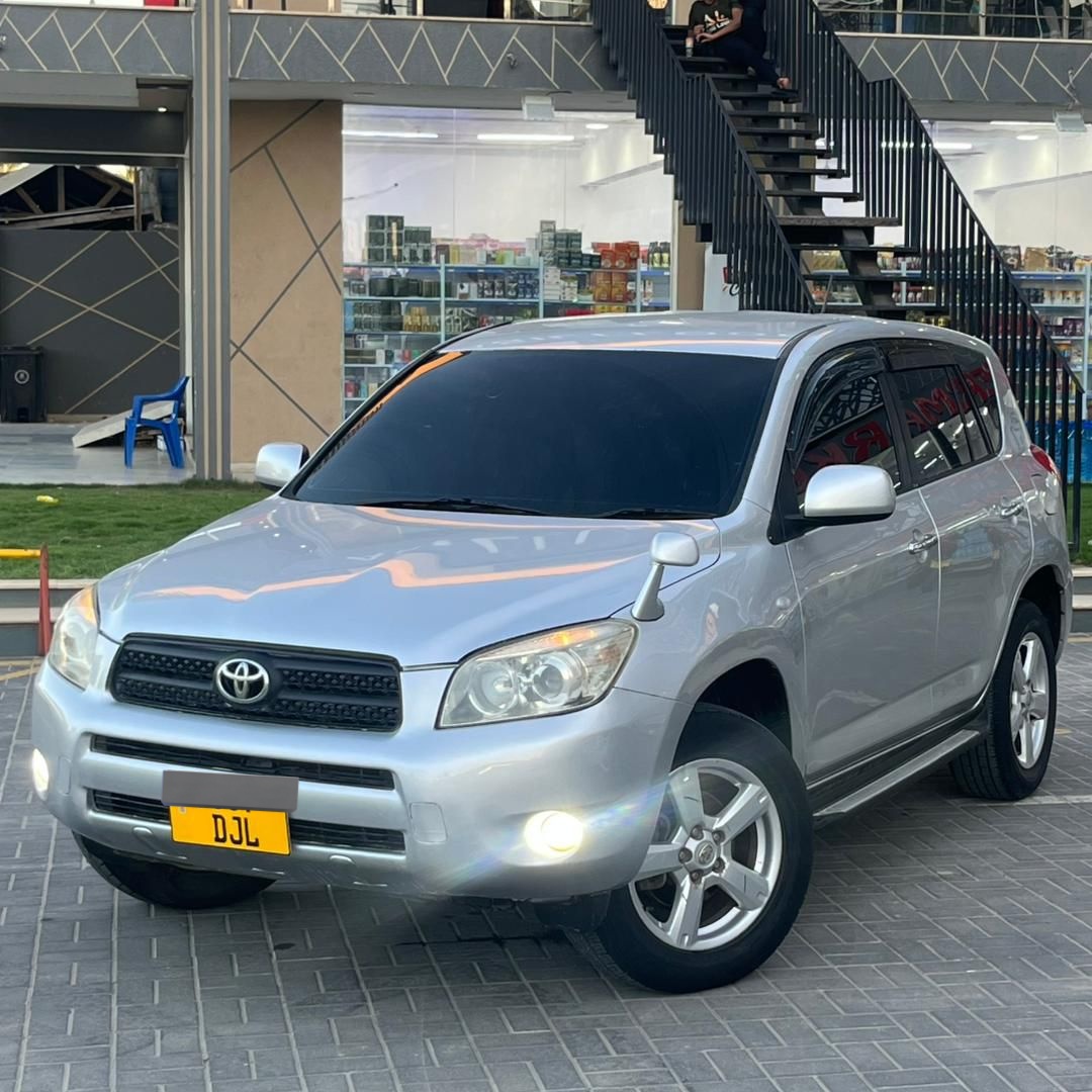 Mobell_nation's tweet photo. MAKE : TOYOTA
MODEL : RAV4 (MISS TZ)
REG #DJL
YEAR: 2006
ENGINE CAPACITY: 2362
COLOR : SILVER
FUEL USE : PETEOL*l
CONDITION: VERY CLEAN
PRICE : 20,800,000/=
โ๏ธ0786 518866
Kindly Report ๐ https://t.co/VhaKjHASoH