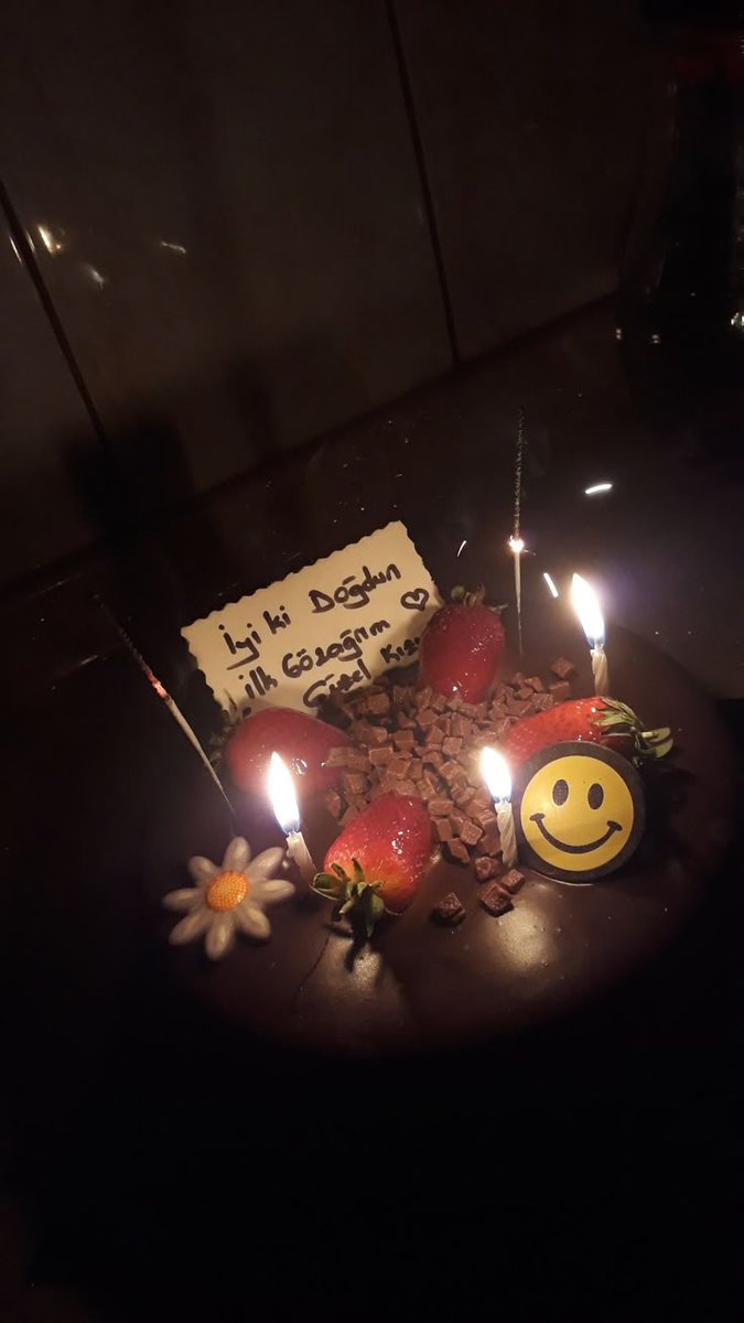 فاطمة tweet media