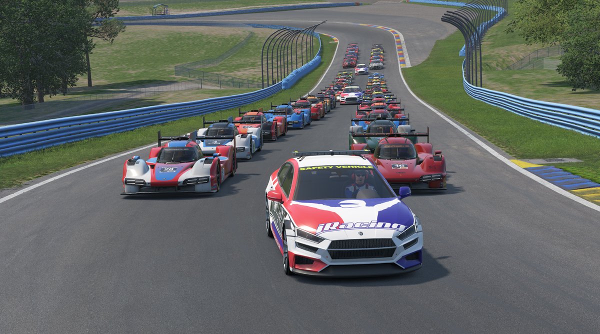 iRacing tweet media