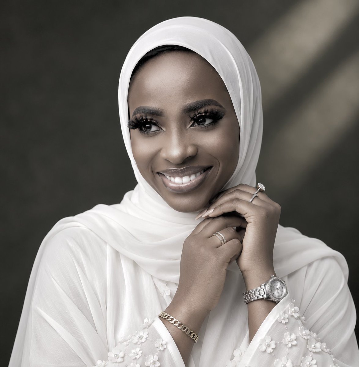 samodels8's tweet photo. Happy Eid Mubarak celebration 🎊 from samodellingagency 
Life of a model 
@voguemagazine @VogueRunway @VOGUEIndia @BritishVogue @vogueaustralia @ELLEmagazine @XXL @magazine @NYMag https://t.co/khP71IXGvT