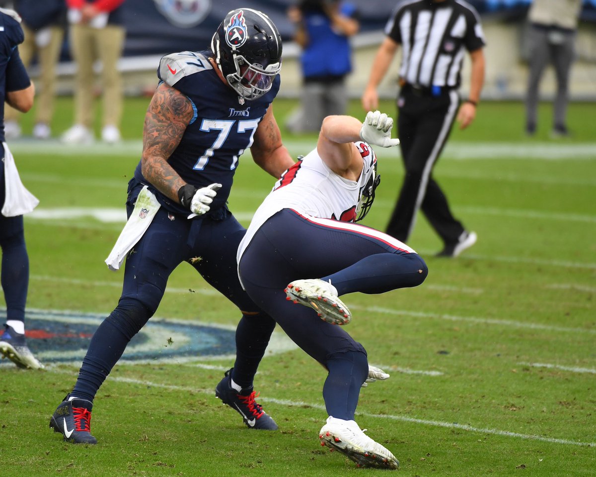 Taylor Lewan tweet media