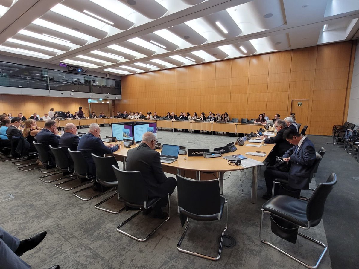AuditoriaGen's tweet photo. Por segundo día consecutivo, la Auditora Gral, María Anayme Barón, asistió a la reunión de Auditores y jefes de Entidades Fiscalizadoras Superiores de la OCDE.  Organismo internacional destaca a estas entidades como pilares de gobernanza, transparencia y combate a la corrupción https://t.co/CojZD5bsYq
