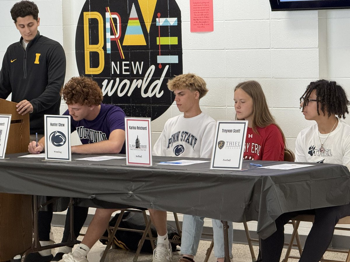 ETNreisenweber's tweet photo. Iroquois Signing Day! https://t.co/LabOGvth9t