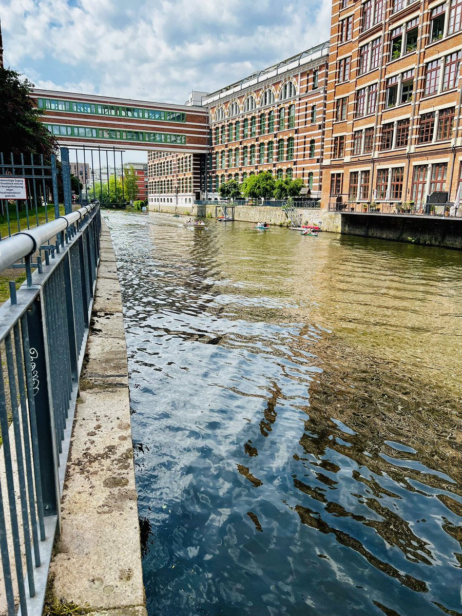 Analyze's tweet photo. Die heutigen #Leipzigviews mal aus einer anderen Perspektive. https://t.co/hxJ6dYG1ys