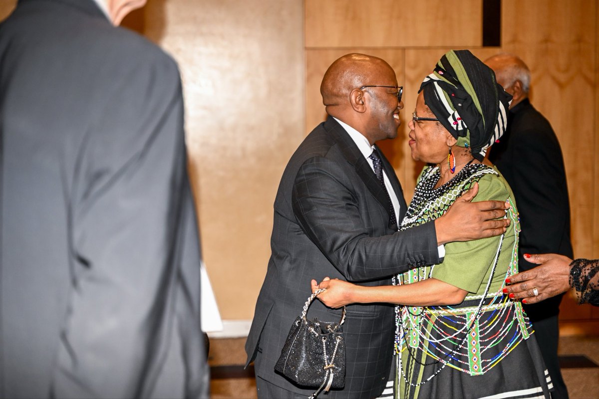 OCJ_RSA's tweet photo. Lady of the moment.
#Justice Tshiqi retires https://t.co/UJoGTaLa9b
