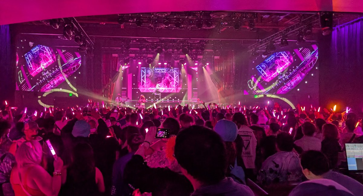 RCJCLVentures's tweet photo. Summer is coming up -- have you marked your calendar for your favorite Vtuber/idol events? We're behind the scenes helping with a few of our faves!

So, time to plan for winter! If you have plans/projects that need that extra boost, talk to us: our DMs &amp; email are always open! https://t.co/PxTpw3xrvz