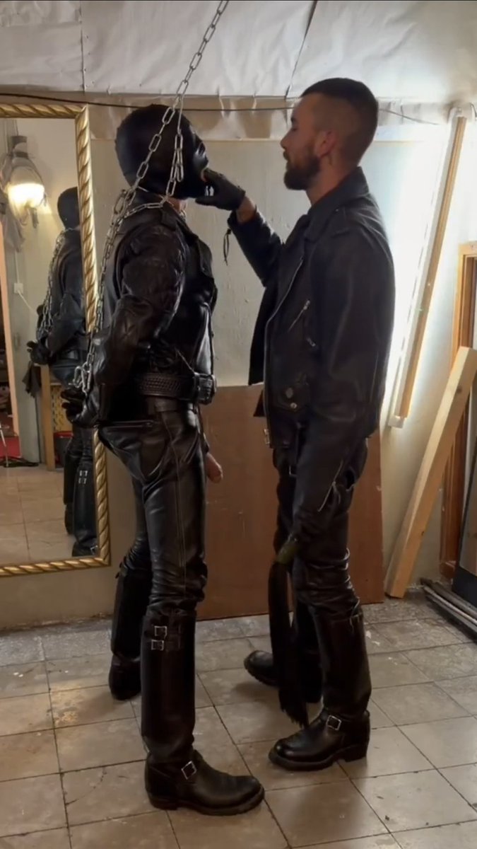 Leatherskinslave tweet media