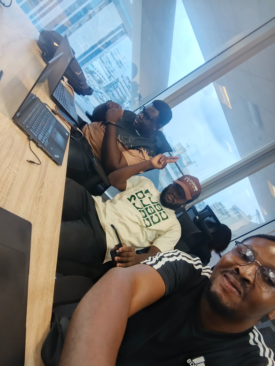 AutoPadi_App's tweet photo. The team putting in work https://t.co/MQAlo4cGuh