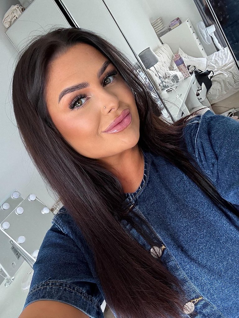 Alana Croft x tweet media