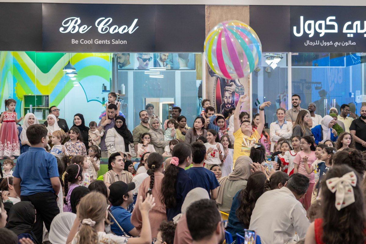 DeerfieldsMall's tweet photo. آخر يوم… بس الذكريات بتبقى ✨🎭
عاشوا بلووي وبينجو معكم لحظات مليانة مرح، خيال، وتفاعل عائلي ما يتكرر 💙

Last day… but the memories stay forever ✨🎭
Bluey &amp; Bingo brought unforgettable moments filled with fun, imagination, and heartwarming family interaction 💙 https://t.co/zKXAfMs4Ql