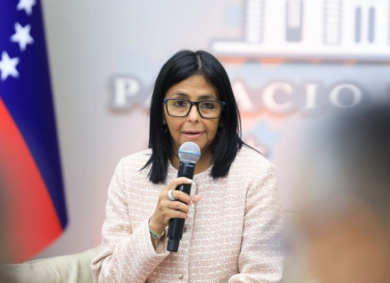 mippci_ven's tweet photo. #NotiMippCI 📰🗞| «El 1 de junio arranca la Gran Consulta Nacional por la Reforma de la Justicia Penal», convoca la Presidenta (E) Delcy Rodríguez a sumarse a la transformación profunda del sistema

Lea más ⏩ https://t.co/Shq1yc2Fzl https://t.co/zb95sINCfh