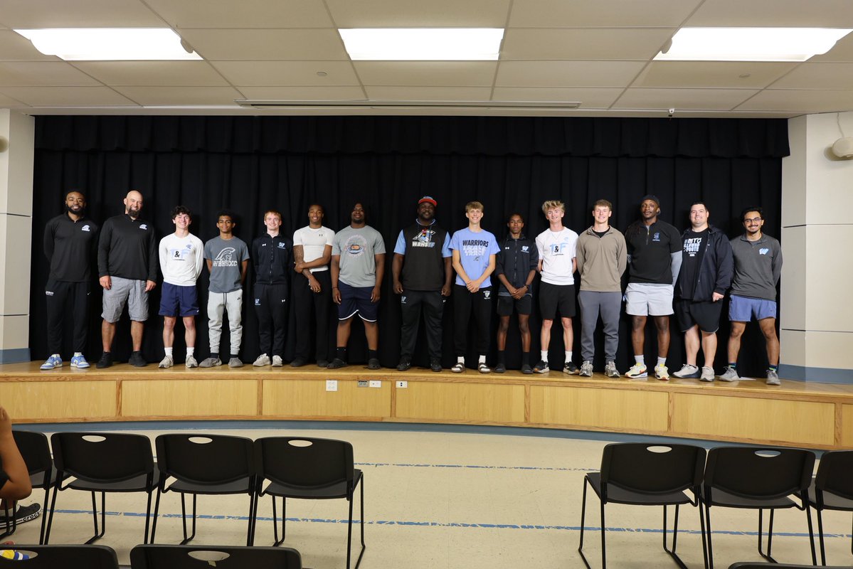 WB_ATHLETICS's tweet photo. 🏅BOYS TRACK & FIELD STATE SENDOFF

This morning we held our State Sendoff for Legend Alka, Miteku Branch, Jax Dyers, Odin Gay, Nick Hackett, Evan Haworth, Josiah Marlowe, OJ Powell, Jorge Rosales, and Hayden Roscoe who will be representing the Warriors this weekend at the IHSA Boys Track & Field Championships in Charleston, Il! #DubsUp @WB_TracknField @WillowbrookHS1 @dkrausewb