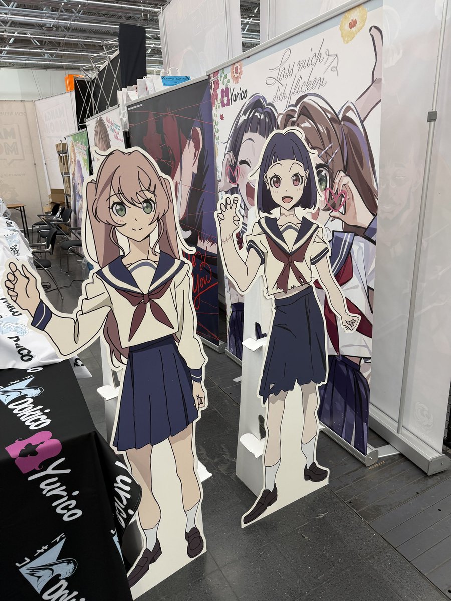kimiwotsumugu's tweet photo. Lifesize Chise and Tsumugi!!! 🪡 https://t.co/r0IJ4ZszDH