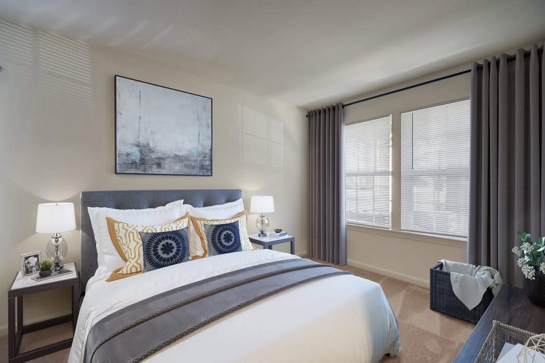 SangerPlace's tweet photo. Happy Friday! Dreaming of a new apartment? Now is the time to make it a reality. Call us now at 703-495-8484 to schedule a tour! 

#springintosangerplace https://t.co/xc1Zfq2eyx