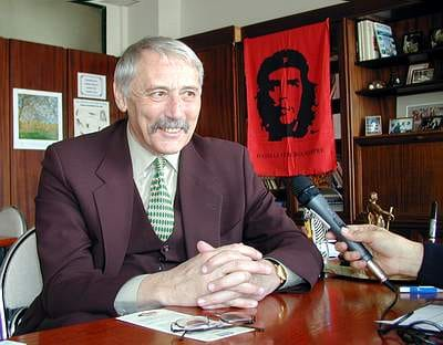 1_Adalbert's tweet photo. Richard Falbr byl samozřejmě based ✊🇨🇺 https://t.co/81Xu0wgAdi