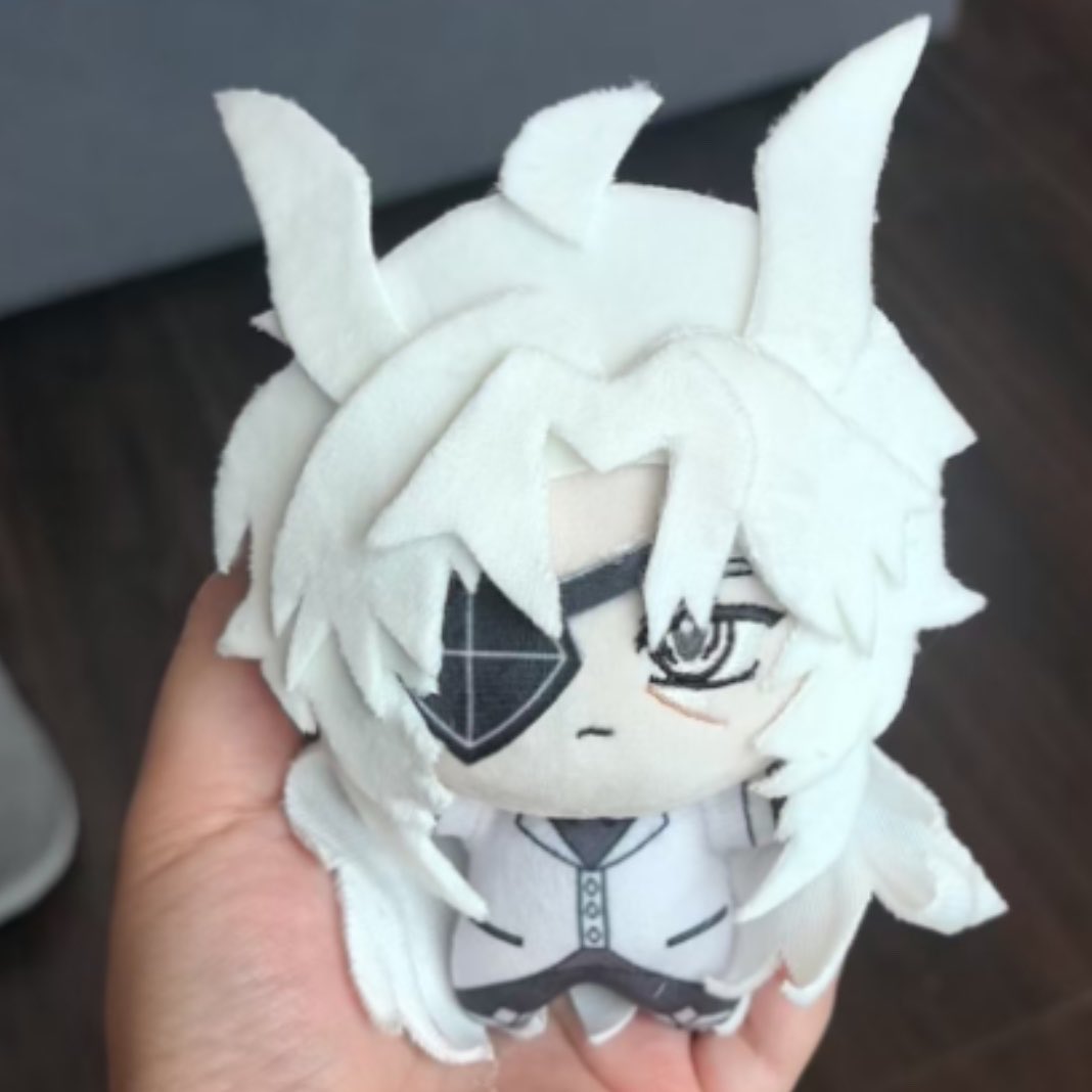 venterzz's tweet photo. remmeber when i said i was getting new plushies ..

by 0403JP on etsy 🥹 https://t.co/xGLMKs5vLV