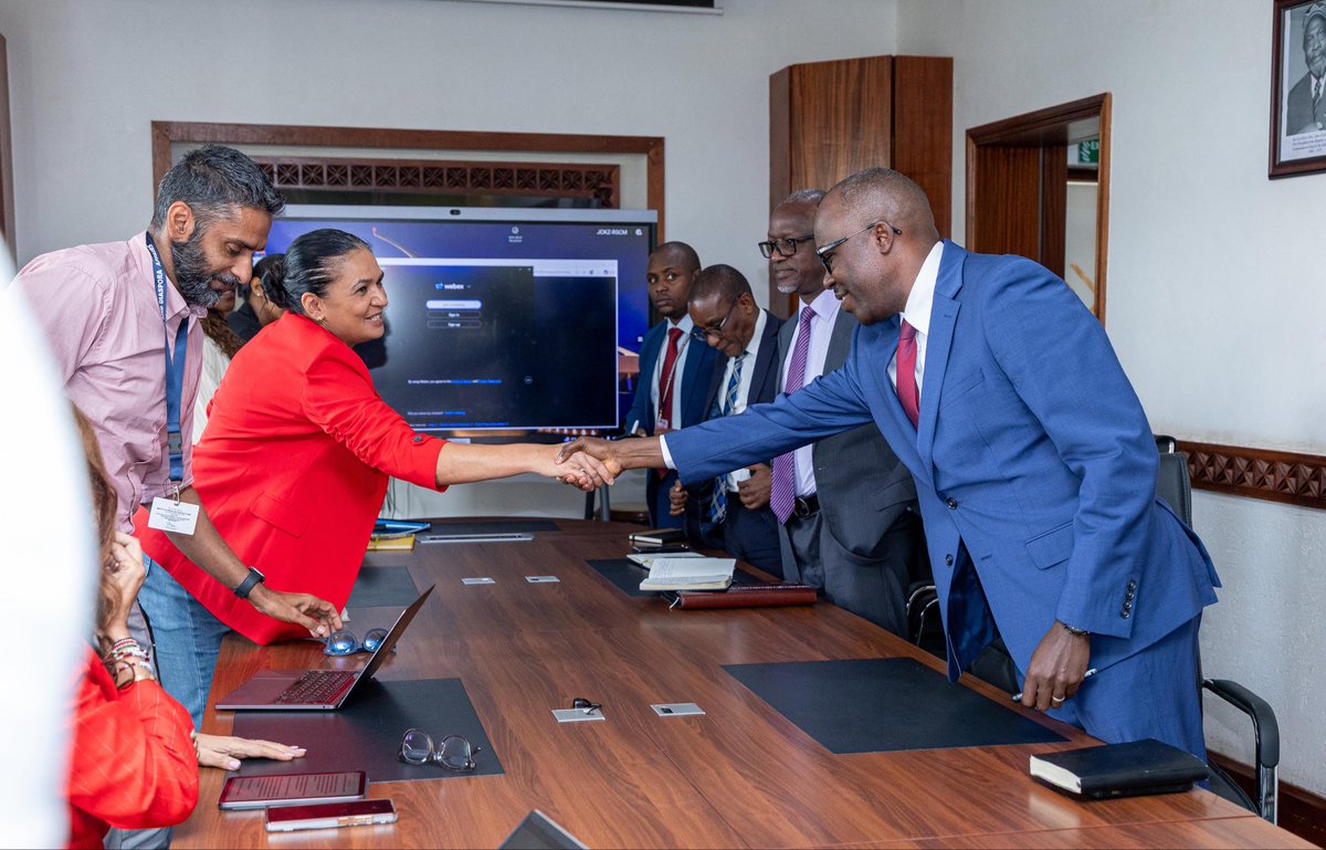 SingoeiAKorir's tweet photo. Received the final report from our communications partners, Brand Leadership Group, led by its Chair, Gina Din, following the Africa Forward Summit in Nairobi.

The Summit generated unprecedented African and international media engagement around a Partnership grounded in African interests and aspirations. We appreciate the professionalism and commitment of all teams involved in supporting this important national and continental effort. We are grateful to our French partners for working collaboratively with us every step of the way. @ForeignOfficeKE @FranceinKenya @gina_din @ThebeIkalafeng