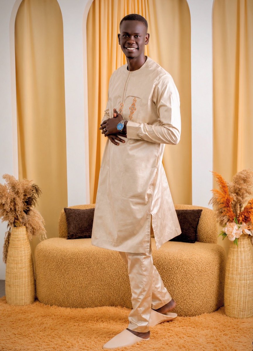 amadou_sall10's tweet photo. Eid Moubarack 🤎🤍
Dewenaty la famille di baalou gneup di Baal gneup 🕌
#Sunuselfietabaski2026 https://t.co/3iuFHIuiRf