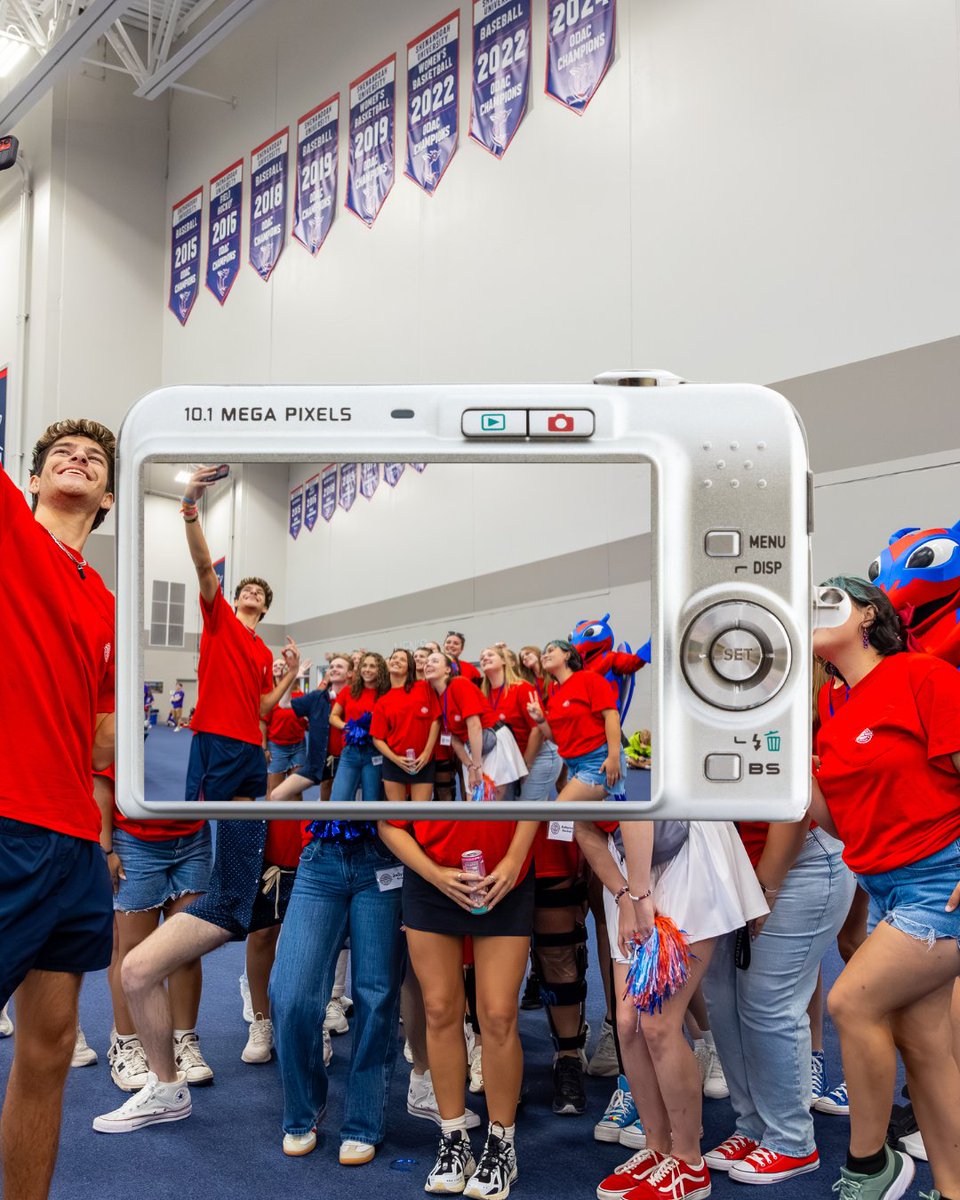 ShenandoahU's tweet photo. we miss you guys 😭 https://t.co/dEbZFqlZk5