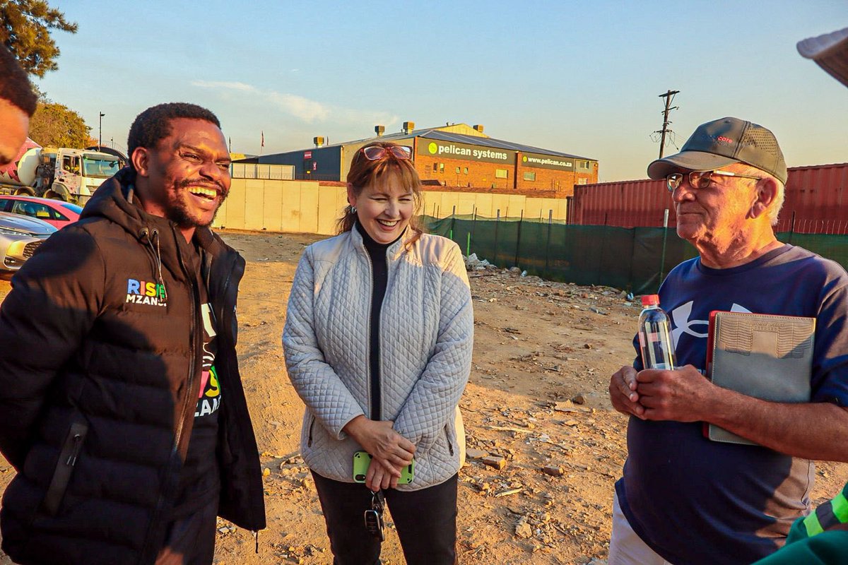 Lukhona4JoburgMayor tweet media