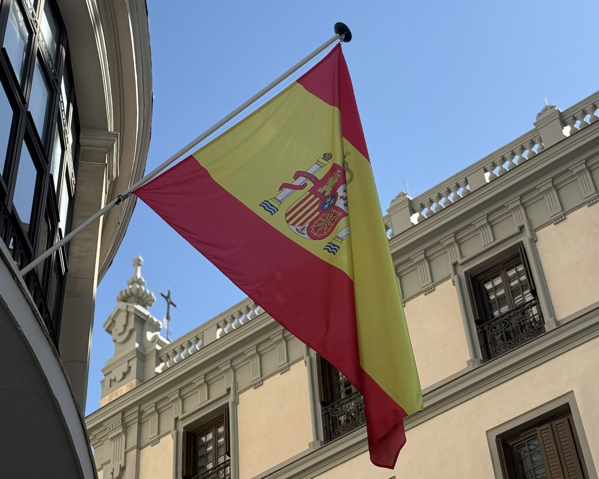 97lllp's tweet photo. Holaaaaa Madrid https://t.co/4n47wM1ax6