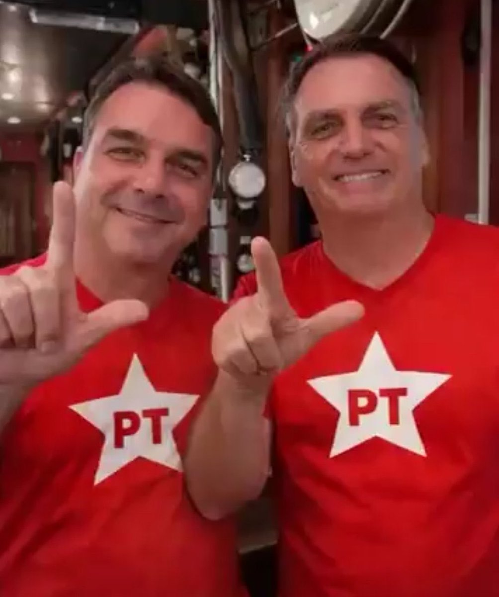 joaofla2016's tweet photo. @MichelcSales Ai tá é fácil https://t.co/Mjl29aWwqZ