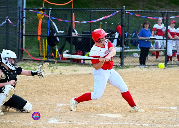 OceanSoftball's tweet photo. Congratulations to Ryleigh Cerco #26 who established the single season RBI record with 45. She eclipsed the previous record of 43 set by Morgan Walsh in 2016.🥎🥎🥎 https://t.co/AAjfxxcv2g