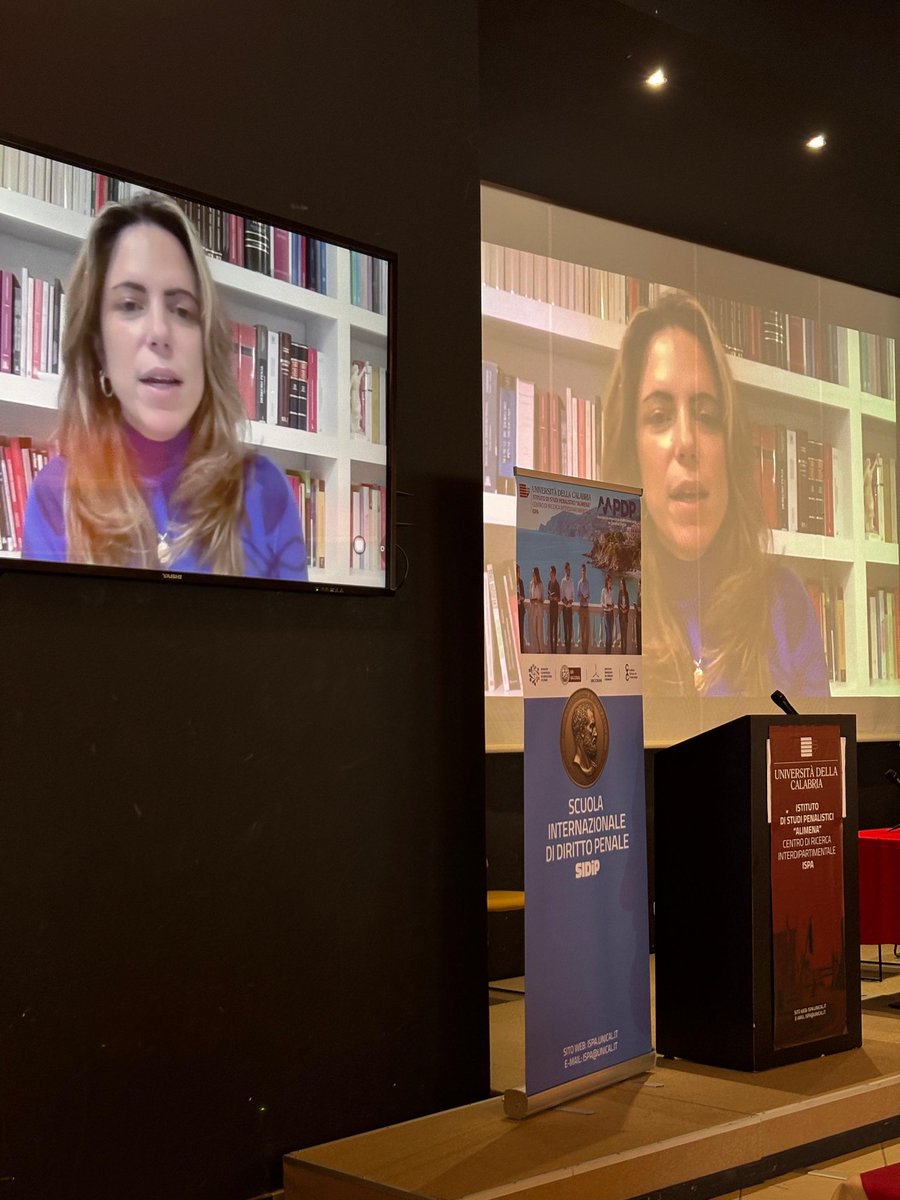 ArgentinaPenal's tweet photo. Apertura de la Escuela Internacional de Derecho Penal a cargo de Daniel Domínguez Henain (Presidente AAPDP), Nadia Espina (Vicepresidenta AAPDP), Mario Caterini (Director del Instituto Alimena de la Universidad de Calabria) https://t.co/IqT2ZKhICN