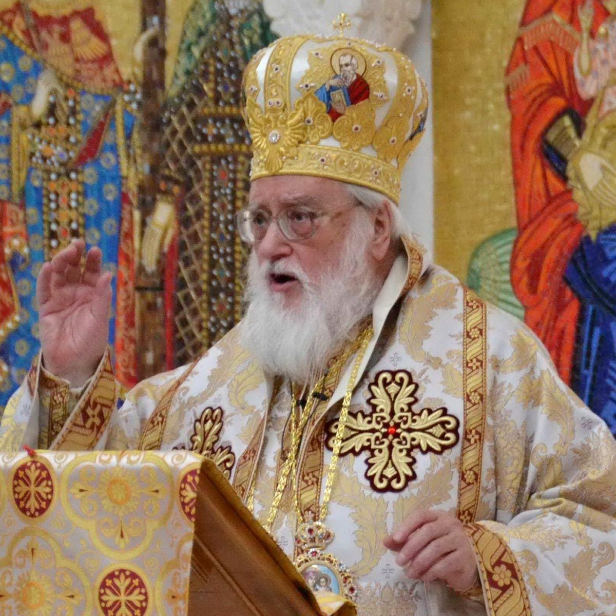 HappyThurifer's tweet photo. Quick question: Why was The Philokalia—that classic of Orthodox spirituality published with Faber and Faber?

The short answer is… T.S. Eliot. Another win for Orthodox and Anglo-Catholic cooperation!

The long answer from Metropolitan Kalistos Ware of blessed memory: https://t.co/4iy1x0jgIi