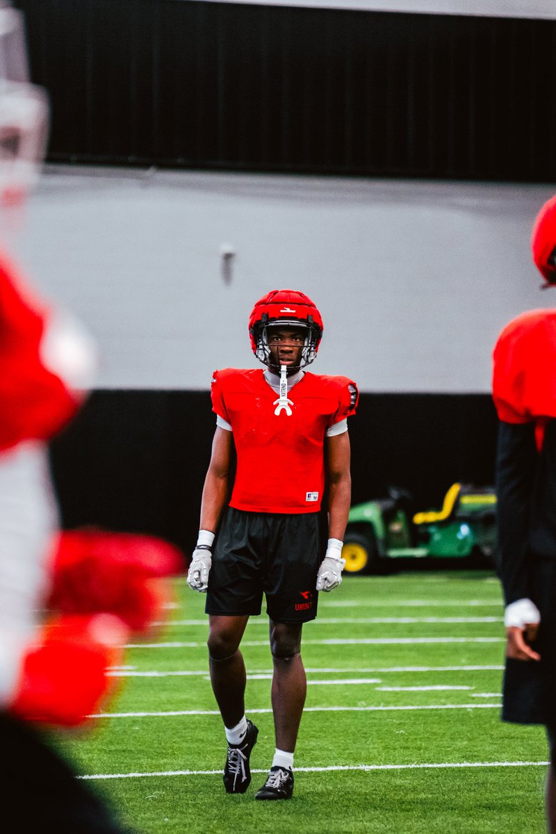 Henry2Special's tweet photo. After a great conversation with @CoachMesser_ and meeting with @SMUFB coaching staff, I’m blessed to receive my 19th division 1 offer to @SMUFB 

@CoachTScoggin @NathanielRHems1 @MattNally1 @CoachAnderson85 @ScottHow44 https://t.co/HaNmW9HhJN