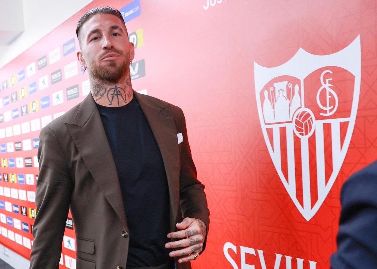 SevillistaPL's tweet photo. ❌SERGIO RAMOS NIE ZOSTANIE WŁAŚCICIELEM SEVILLI❌

Nitka↓. 12 maja dostaliśmy informację min. Od @FabrizioRomano że dogadanie się ws. kupna Sevilli przez Five Eleven Capital, wystarczyły formalności, notariusz i wpłata. 27 maja wszystko zmieniło się o 180°.

Proszę o 🔄

1/x https://t.co/HbHSWqi6vQ