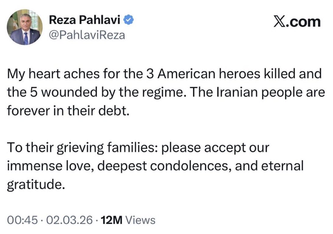 sahamedin's tweet photo. رذالت‌ها بسیارند، اما این دو توییت را باید سندی از سقوط اخلاقی و تباهی دانست. در تاریخ ایران، به‌سختی می‌توان نمونه‌ای از چنین انحطاطی یافت. اگر امروز به زشتی جنگ پی برده‌اید، بد نیست مریدانِ منصف این خاندان را هم بیدار کنید؛ همان‌ها که روزی دل به چنین فرومایگانی سپرده بودند. https://t.co/kGs7fUG0Pw