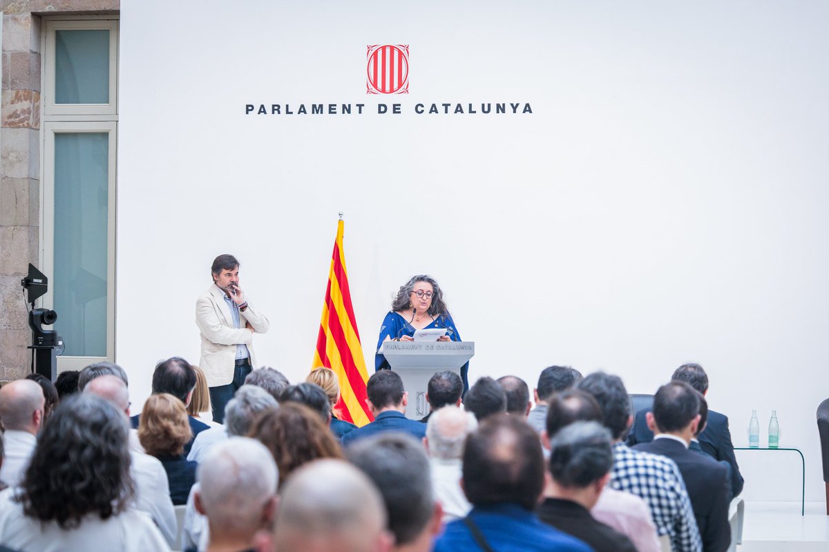 parlamentcat's tweet photo. El Parlament ha commemorat el Dia Mundial de les Telecomunicacions i la Societat de la Informació amb una jornada sobre la resiliència de les infraestructures digitals per evitar situacions com l'apagada elèctrica de 2025.

🔗Més informació: https://t.co/kcvTdNhQlR https://t.co/6vkcqbQuuH
