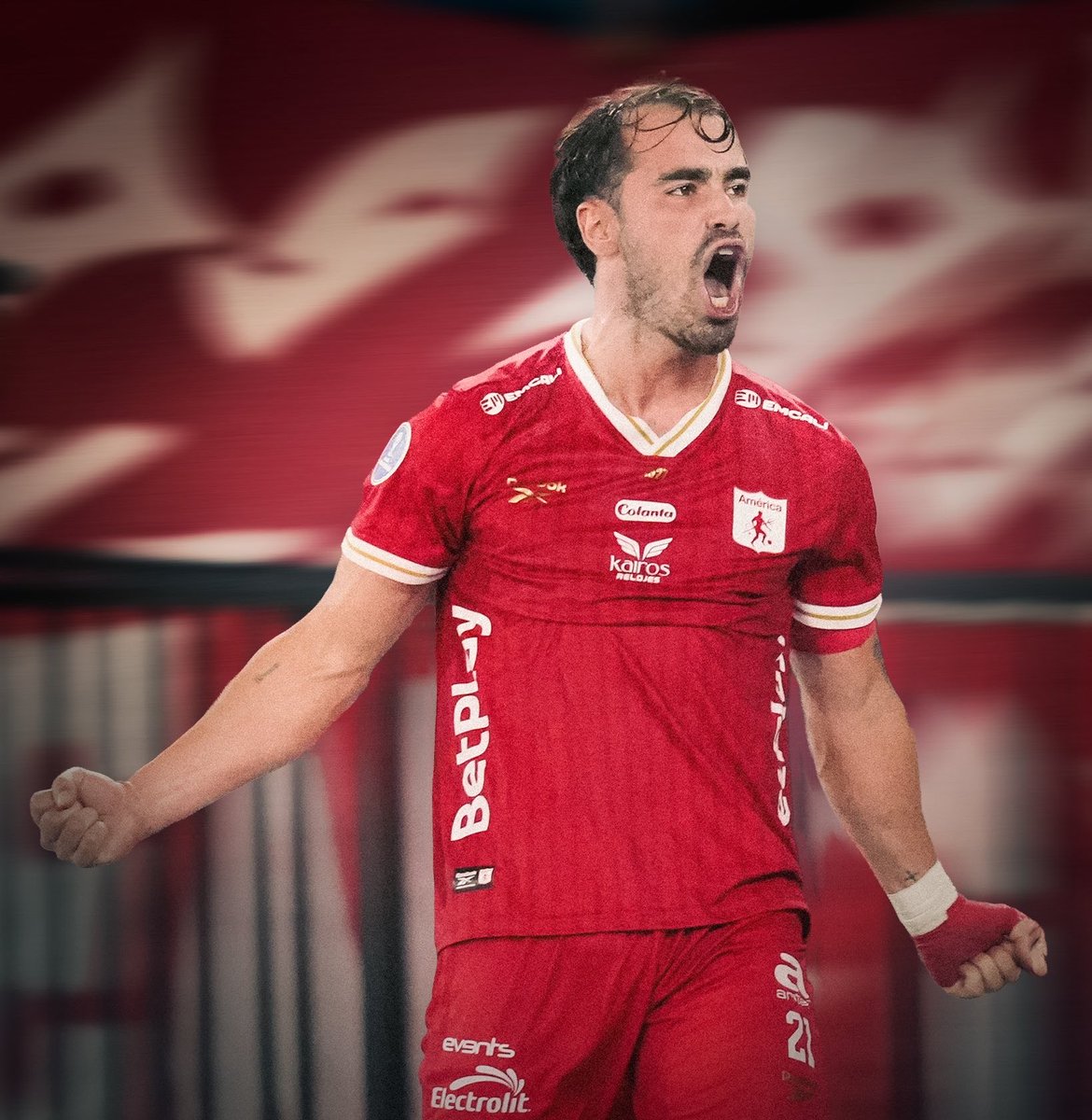PonchoMorales85's tweet photo. Vamos a regalar pase doble para @AmericadeCali Vs @Macara_Oficial por #Sudamericana en el Pascual con mi amigo @carlosevillamil, sorteo Flash!!!
Dale RT y comenta con el posible marcador del juego.
Sorteo 4:30pm. https://t.co/TftQURzpOF