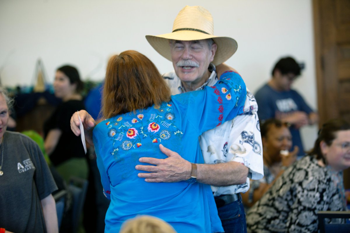 utalibraries's tweet photo. UTA Libraries recently honored Bonnie Dreitner and celebrated her more than 21 years of service and dedication.

Thank you, Bonnie, for the care, support, and positivity you shared with the Libraries and the UTA community throughout your career. https://t.co/qGMQePJrDO