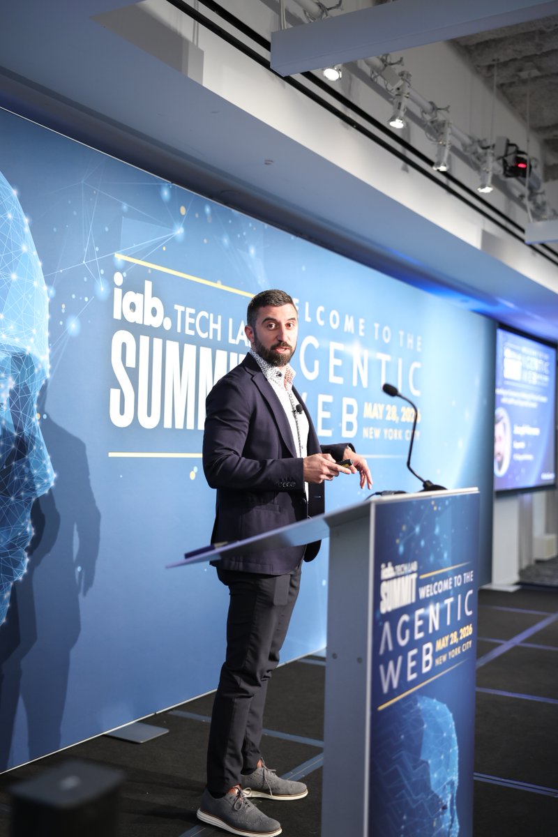 IABTechLab's tweet photo. Supertab’s Joseph Varvara explains how agents consume 500x more tokens and publishers are frustrated with AI scraping content, but now they can take control of their own destiny with infrastructure (CoMP can help!) https://t.co/5OodGBAiu5 https://t.co/stnaXBqZGv