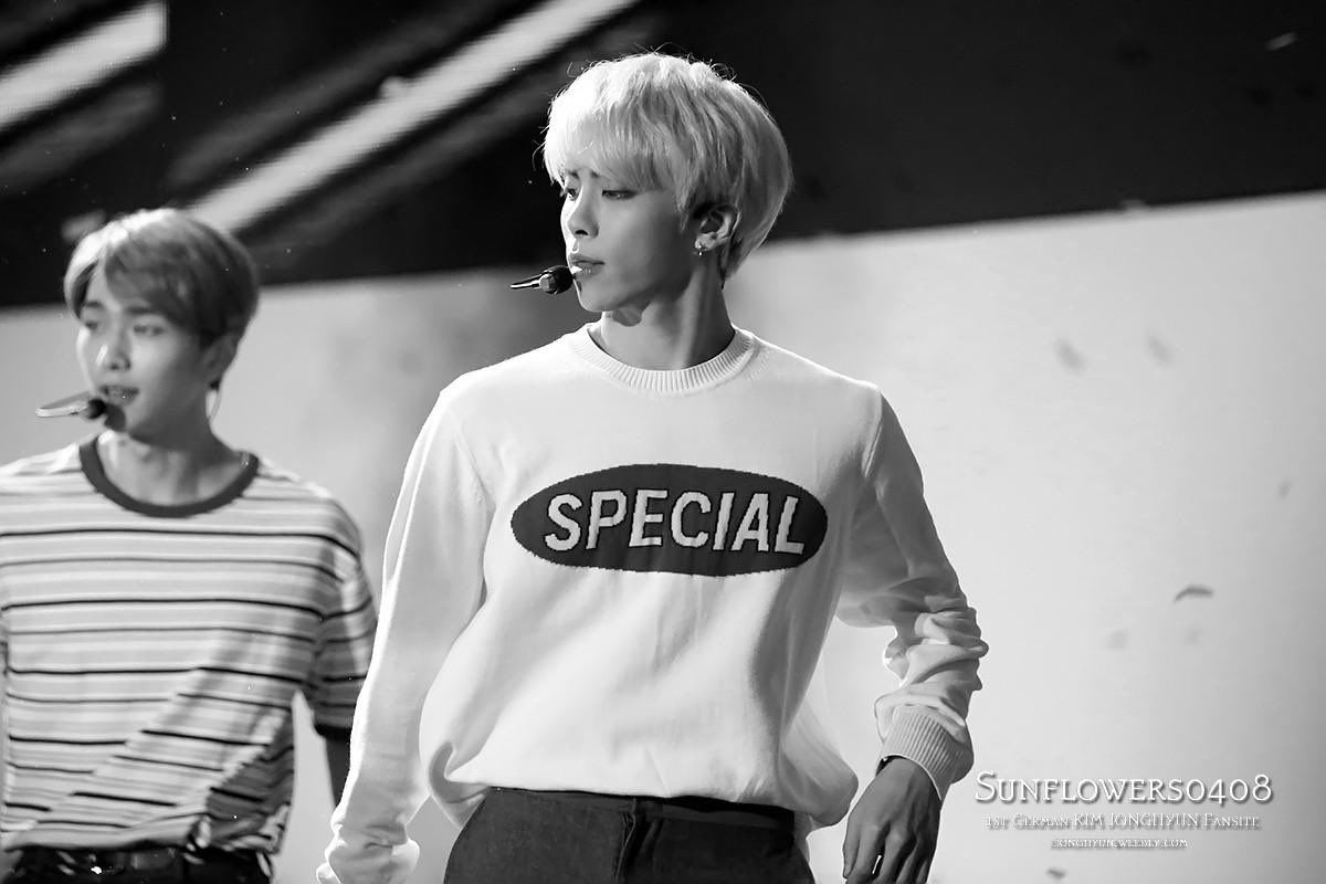 ilovejhfiles's tweet photo. 150528 #jonghyun #종현 ♡ https://t.co/GergG0J5xP