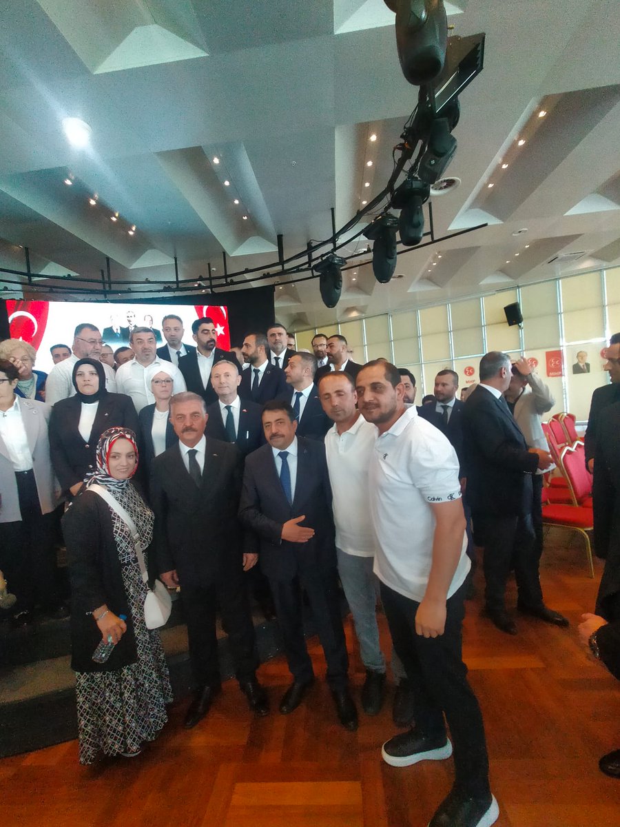 Kadriye Onat tweet media