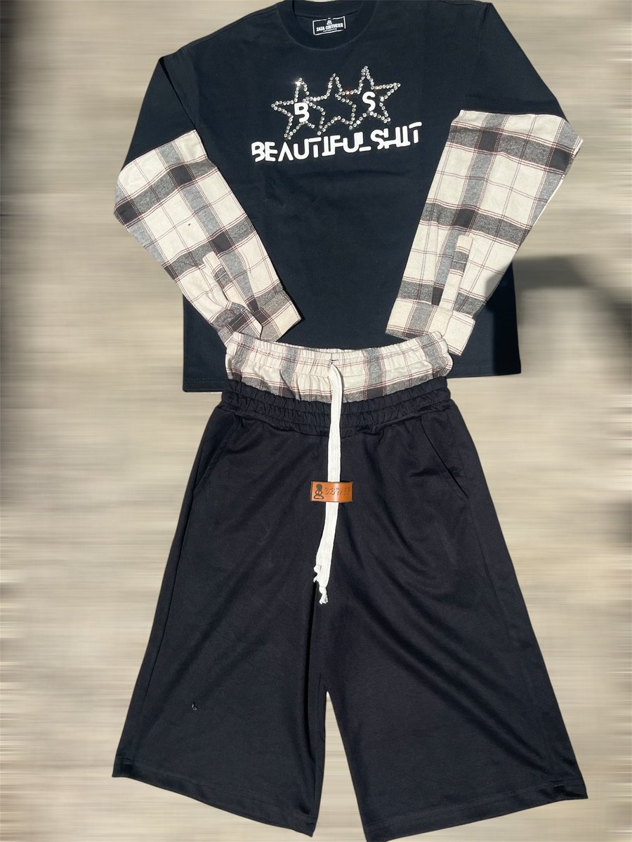 MillyOla's tweet photo. Wear ZC - GBWFF merch available in color and sizes.
Wear ZC - Art is Bs collection available in sizes and colors 
Wear ZC - jogger available in color 
All items available on pre-order. https://t.co/14SwKQaLGP
