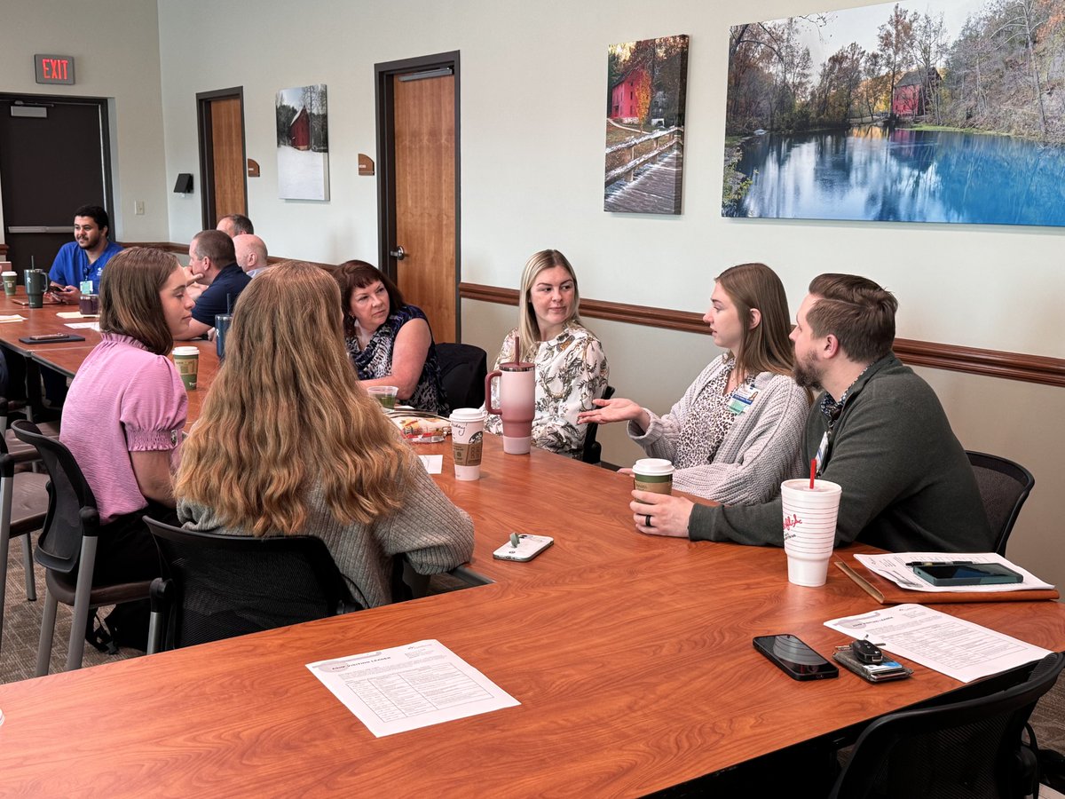 CoxHealth's tweet photo. Pharmacy residents from across the Ozarks gathered for a professional development day focused on leadership, innovation and the future of pharmacy.

With support from the @ASHPOfficial Foundation, guest speaker Janet Mighty from @JohnsHopkins shared insights on mentorship, career growth and evolving roles in health-system pharmacy.

Residents also connected with peers and explored trends shaping the next five years.