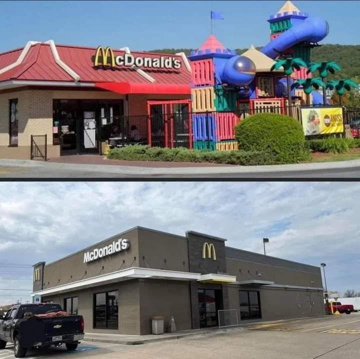 cantfindshirt's tweet photo. Roblox in 2012 vs 2026 https://t.co/KGRx1nSYXk