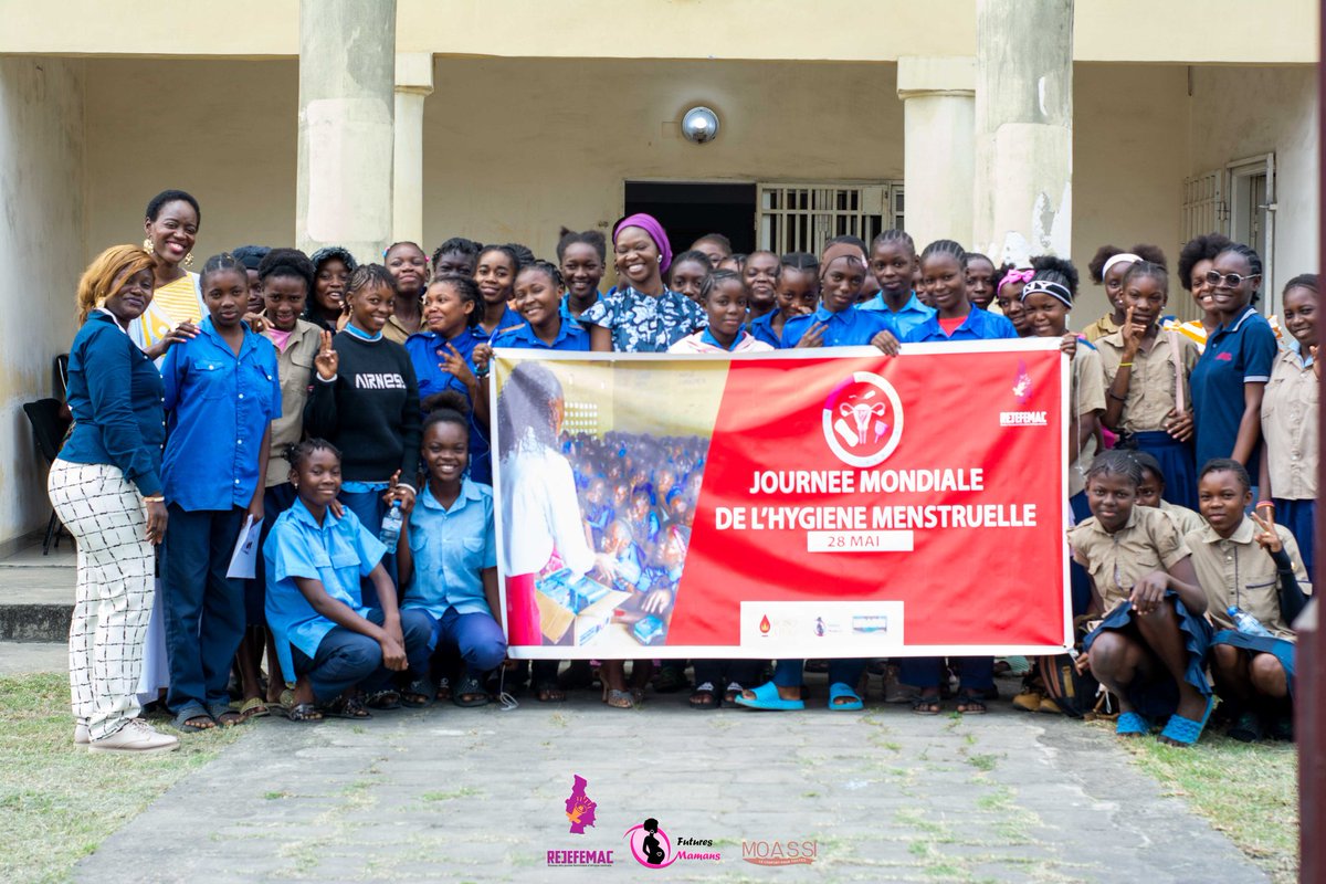 rejefemac's tweet photo. 🩸 À l’occasion de la #MenstrualHygieneDay, des activités ont été organisées au 🇹🇩 Tchad, 🇨🇬 Congo et 🇨🇲 Cameroun pour sensibiliser autour des menstruations et promouvoir la dignité menstruelle. ✊🏾❤️
#SosoMeki #DignitéMenstruelle https://t.co/vRgjnG5b3B