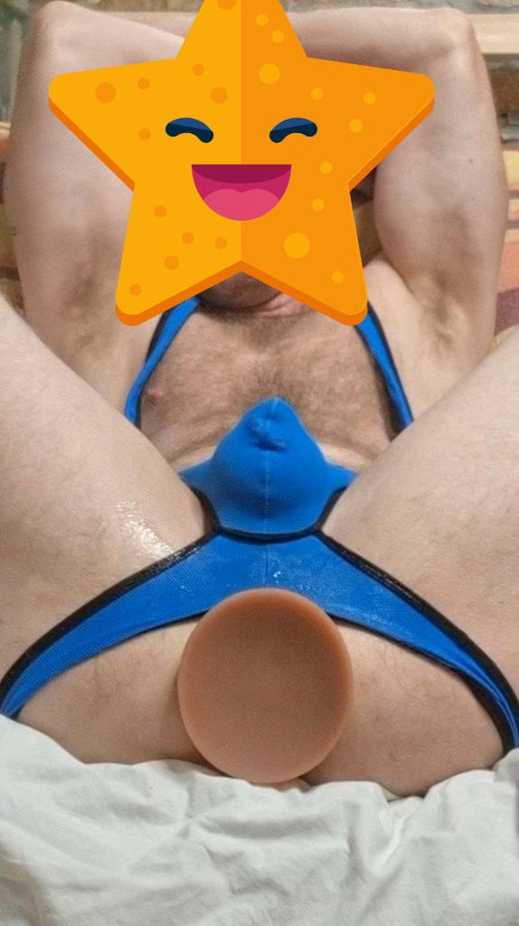 Incest26040456's tweet photo. My son https://t.co/YUeSHgn8bD