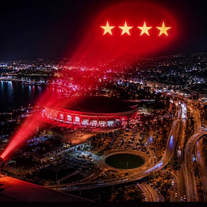 8Patras's tweet photo. Βαζελάκια δε νομίζω να μου έχετε παράπονο, ε; ΚΑΡΑΓΕΜΑΤΗ Κ ΚΑΤΑΚΟΚΚΙΝΗ η 13! Μπαμπά, ο ΟΛΥΜΠΙΑΚΟΣ ΣΟΥ, Ο ΟΛΥΜΠΙΑΚΟΣ μας το έκανε κ αυτό! ΣΟΥΛΑΤΣΟ μέσα στο εξοχικό, ΝΤΟΥ ΑΠΟ ΠΑΝΤΟΥ κ ΖΗΤΩ ο ΟΛΟΚΛΗΡΩΤΙΚΟΣ Μπαρτζωκισμός! Καλό σας βράδι από 'μένα!#OlympiacosBC #F4GLORY #Gate7🏆🏆🌹🕊️ https://t.co/mGHArcasJj