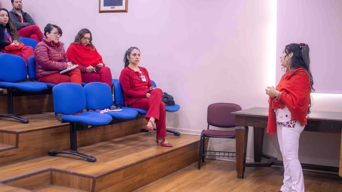hcsba's tweet photo. ¡Seguimos capacitándonos!

En una nueva Reunión Técnica Administrativa de Matronería se abordó el tema "Rol de la matrona en infertilidad", la cual estuvo a cargo de Tania Arriagada, profesional de Ginecología Adulto. https://t.co/blBTKn5JNT