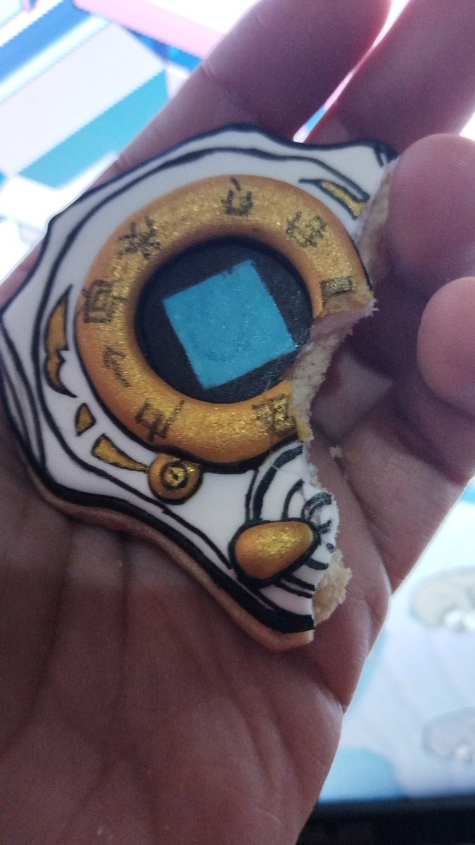 Esarcmon's tweet photo. Pipipi, ni modos ya le mordí jeje https://t.co/eRnAIIOOzc
